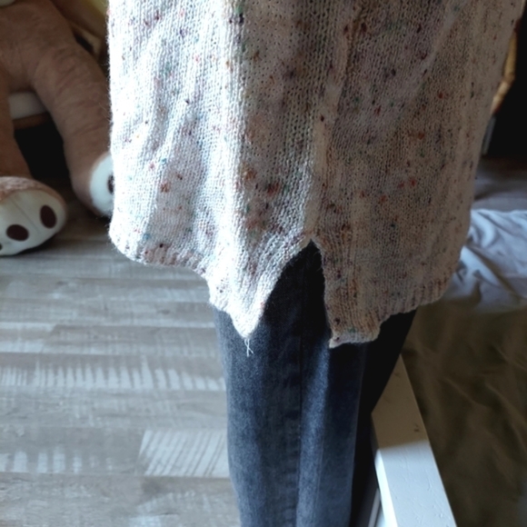 Jessica Simpson Cowl Neck Knit Sweater - Picture 5 of 14